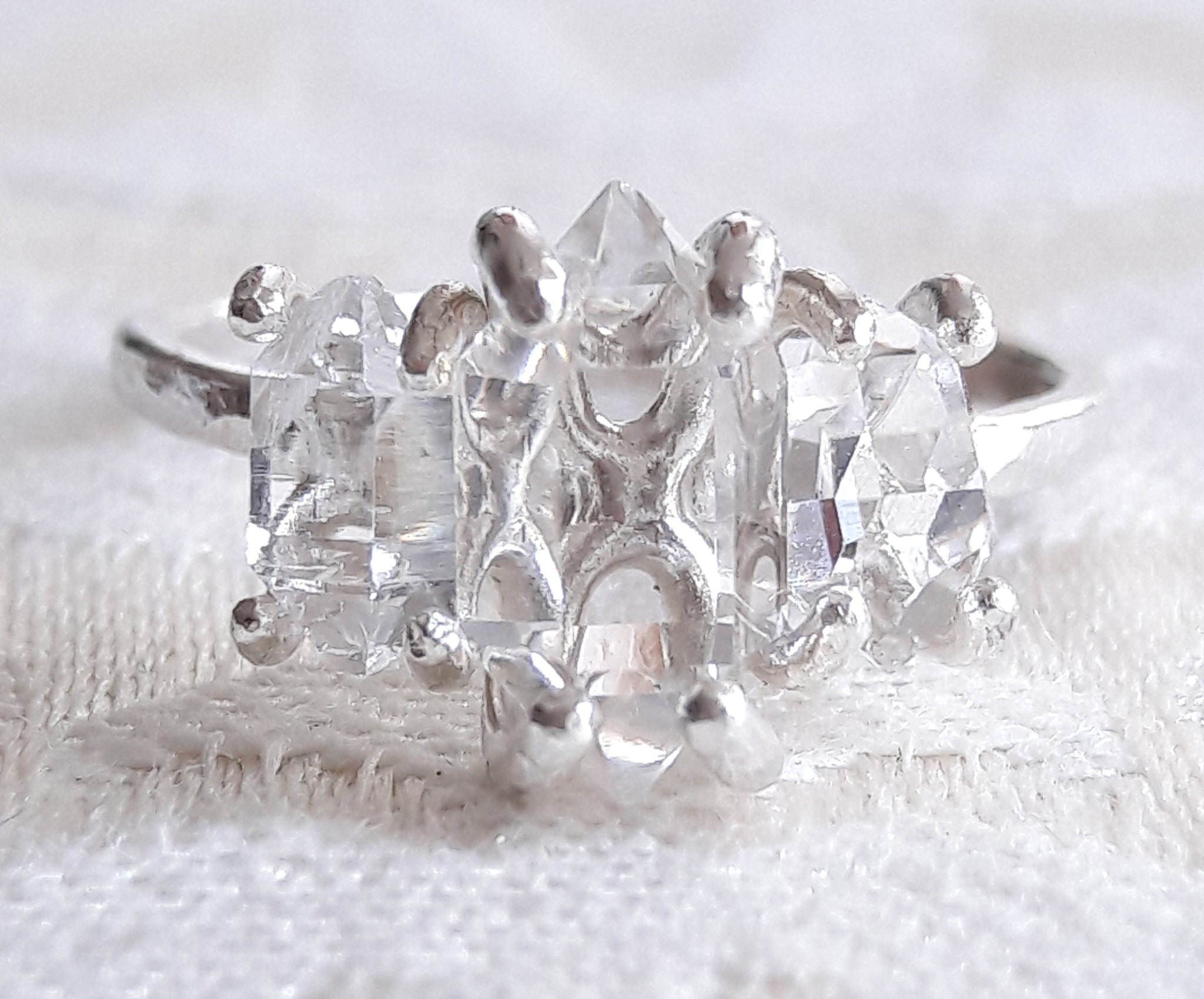Twilight: 1.96ct Sapphire Crystal Split Band Engagement Ring 316 Steel -  Trustmark Jewelers